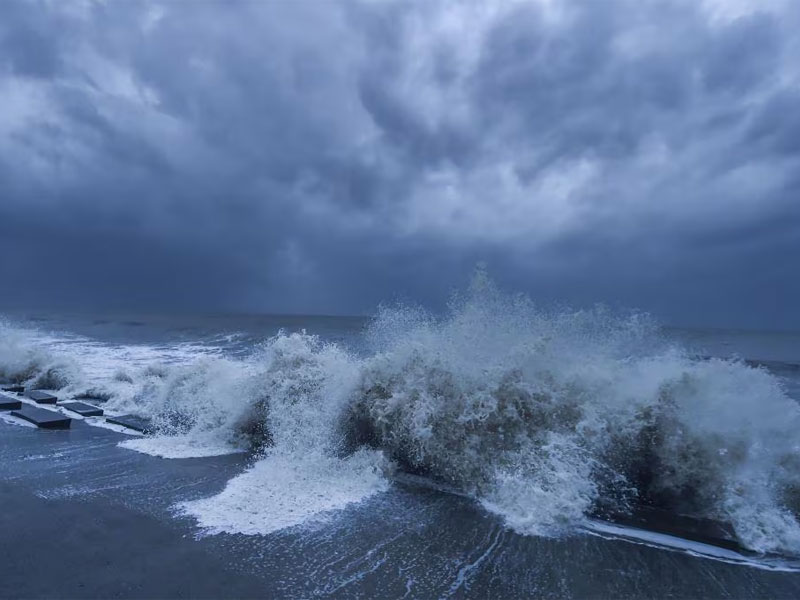 Indian-Ocean-storm