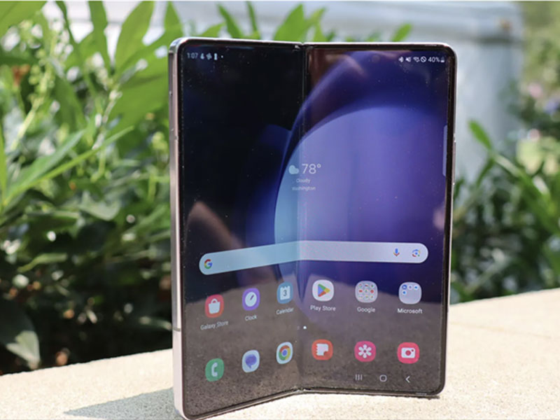 Review Galaxy Z Fold 6 and Flip 6 folding smartphones:  Is it really smart?