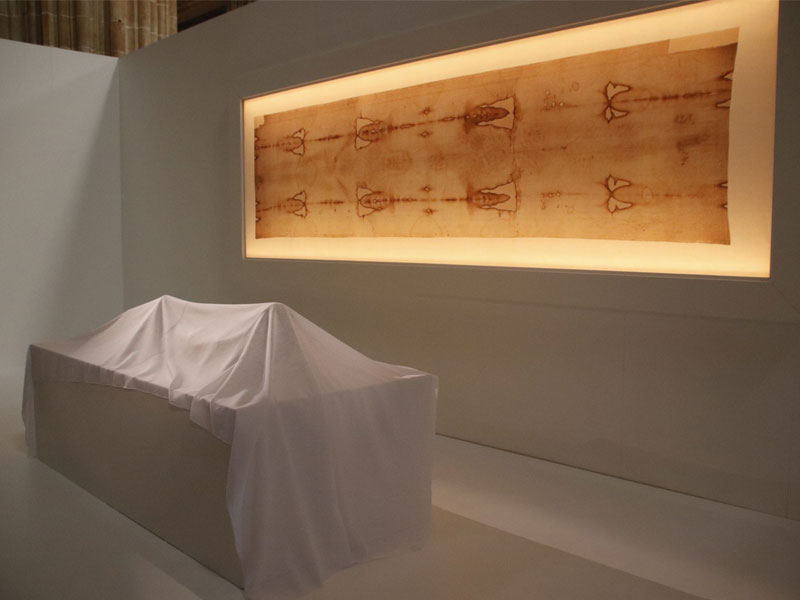 Is the Turin Shroud exhibition tour haunted?